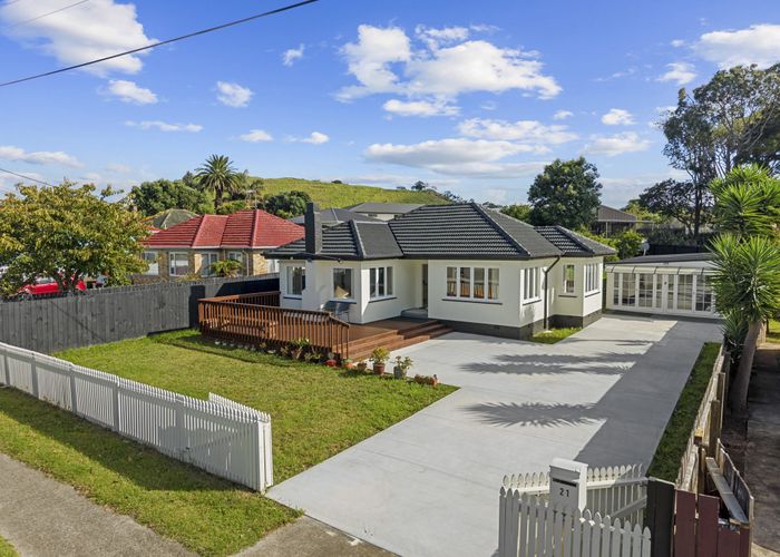  at 21 Miller Road, Mangere Bridge, Manukau City, Auckland