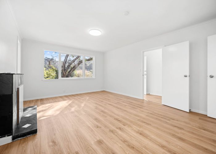  at 350 West Coast Road, Glen Eden, Waitakere City, Auckland