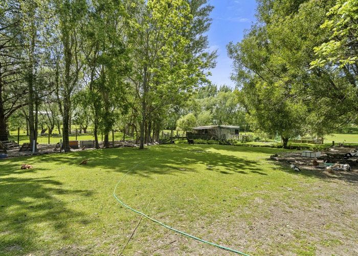  at 48A,48B,68 Norana Road, Timberlea, Upper Hutt, Wellington