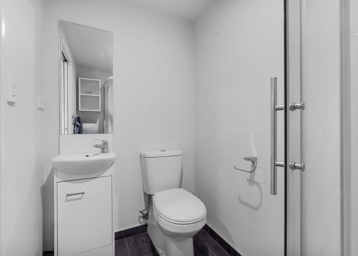  at 2b/17 Bunyan Street, Waltham, Christchurch City, Canterbury