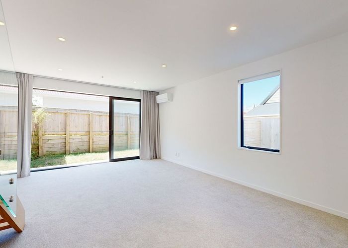  at 9/166 Queens Drive , Lyall Bay, Wellington, Wellington