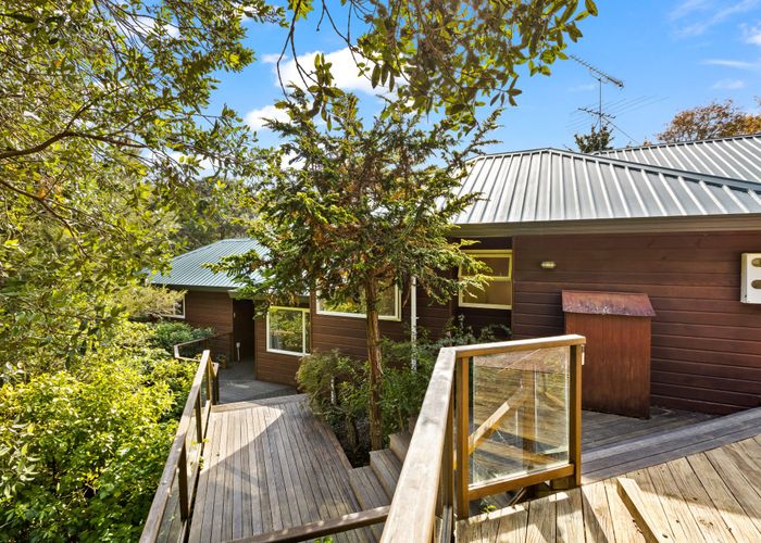  at 8F Roseberry Avenue, Birkenhead, North Shore City, Auckland