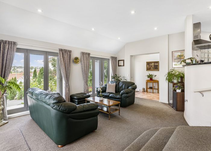  at 11 Renway Rise, Somerville, Auckland