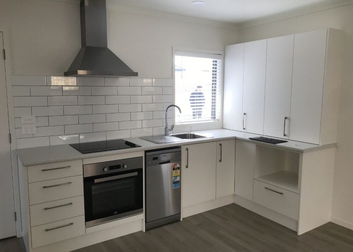  at 4/4 Ross View Terrace , Dinsdale, Hamilton, Waikato