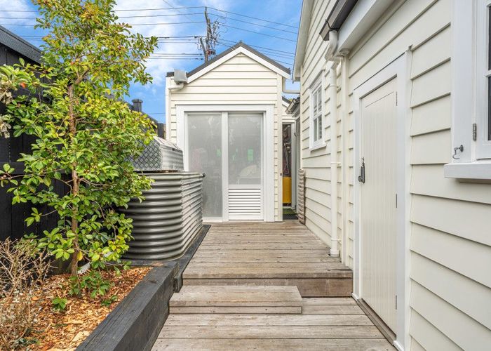  at 2 Rutland Road, Devonport, North Shore City, Auckland