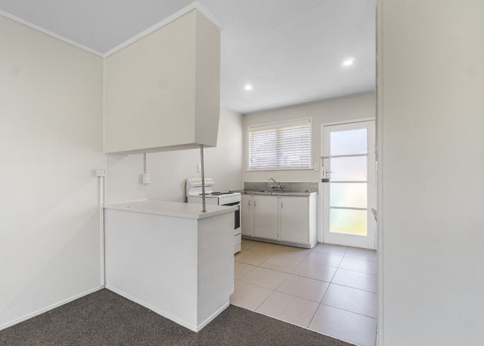  at 6/115 Station Road, Papatoetoe, Manukau City, Auckland