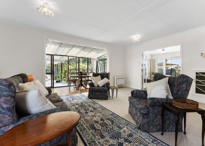 at 12 Queen Street, Pahiatua