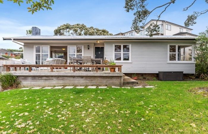  at 26 Mason Street, New Lynn, Auckland