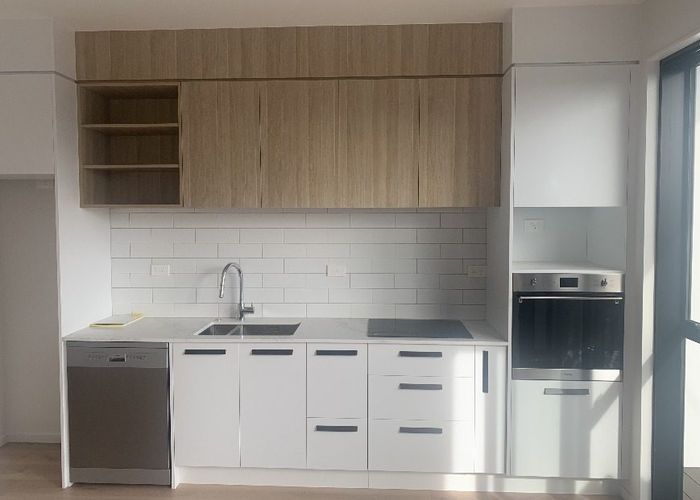  at 2/14 Ayr Road, Pakuranga, Manukau City, Auckland