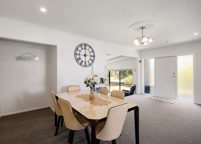  at 6 Parkdale Place, Glenview, Hamilton, Waikato