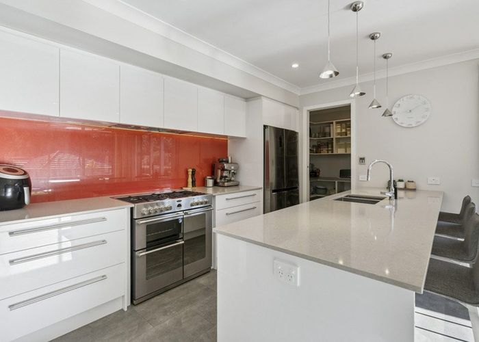  at 72 Riverstone Drive, Riverstone Terraces, Upper Hutt, Wellington