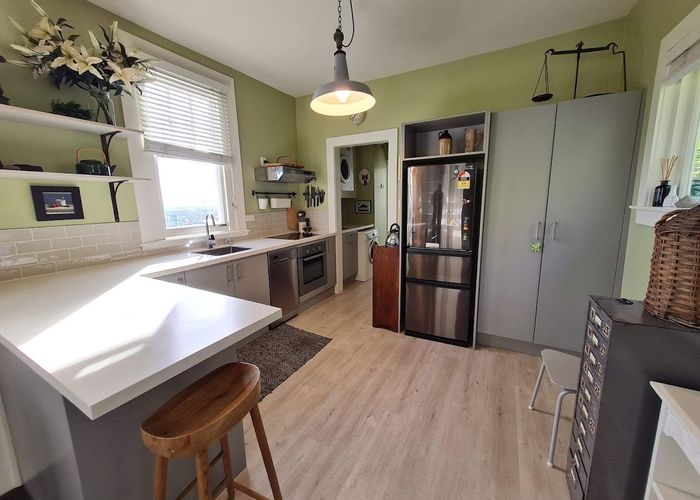  at 95B Dyers Pass Road, Cashmere, Christchurch City, Canterbury