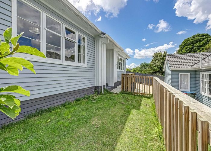  at 25A Torino Street, Point England, Auckland
