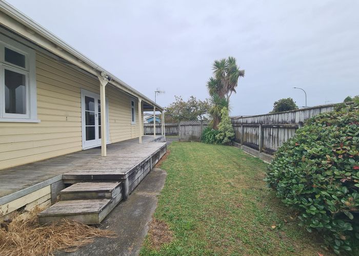  at 12 Pirie, City Centre, Palmerston North, Manawatu / Whanganui