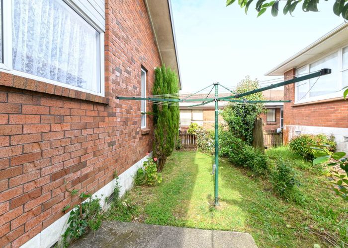  at 3/210 Edmonton Road, Te Atatu South, Waitakere City, Auckland