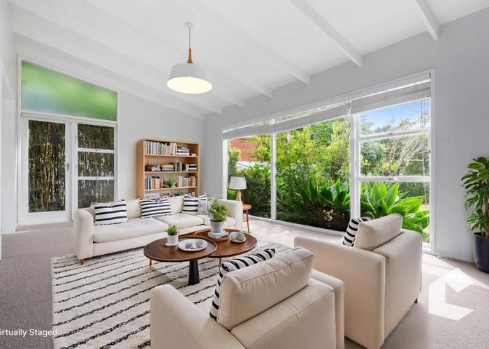  at 46 Woodstock Road, Forrest Hill, Auckland