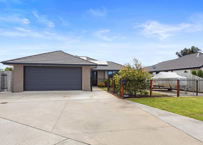 at 27 Leet Crescent, Papamoa Beach, Papamoa