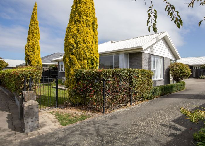  at 1/35 Lowry Avenue, Redwood, Christchurch