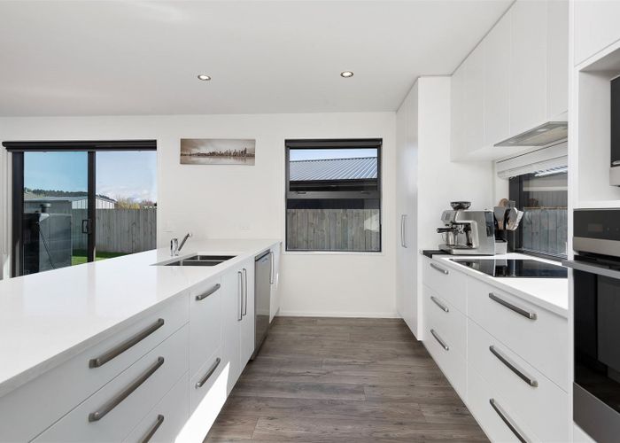  at 20 Cooper Crescent, Cromwell