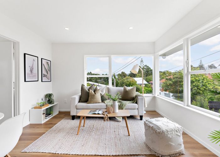  at 4/242 Onewa Road, Birkenhead, Auckland