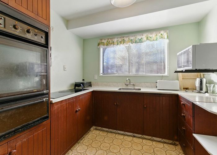  at 4 Exton Street, Redwood, Christchurch City, Canterbury