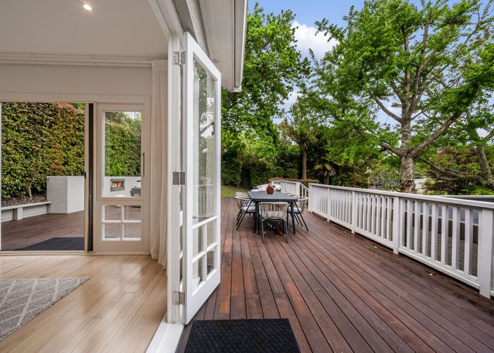  at 32 Entrican Avenue, Remuera, Auckland
