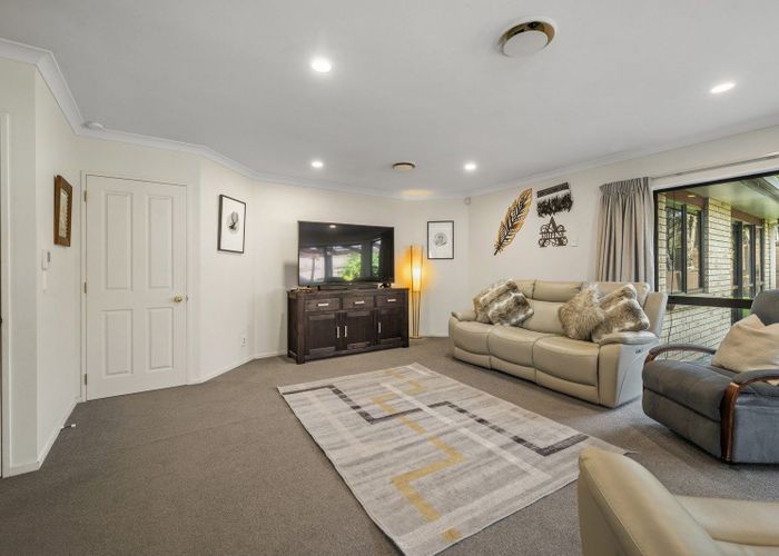 at 21 Heaphy Place, Pukehangi, Rotorua, Bay Of Plenty