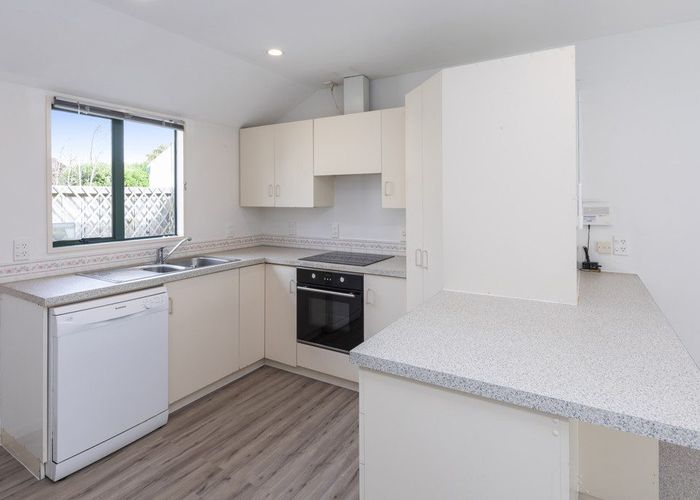  at 4/238 Stanmore Road, Richmond, Christchurch City, Canterbury
