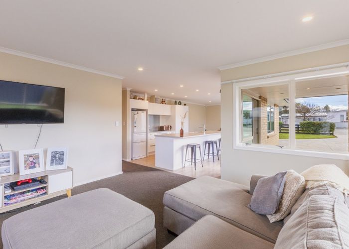  at 17 Bell Road, Otane, Otane