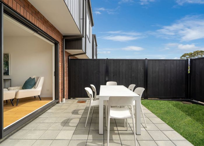  at 6 Mahinga Kai Way, Belmont, Auckland