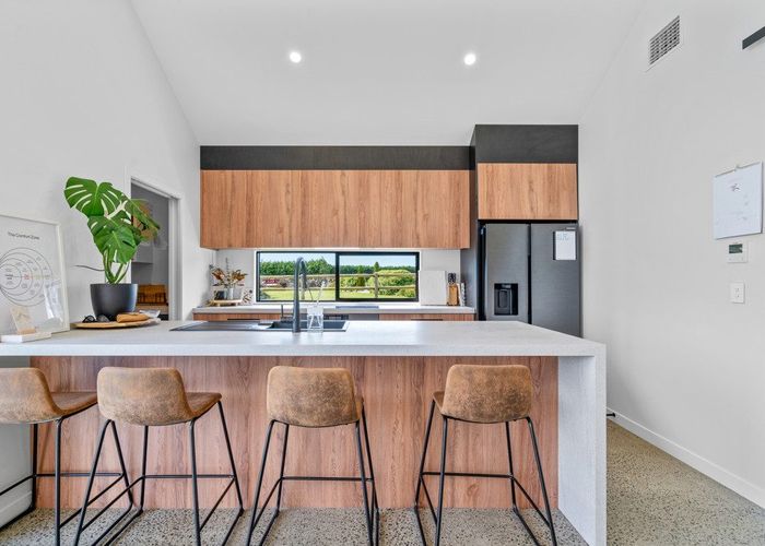  at 16 Chatham Rise, Seaward Bush, Invercargill, Southland