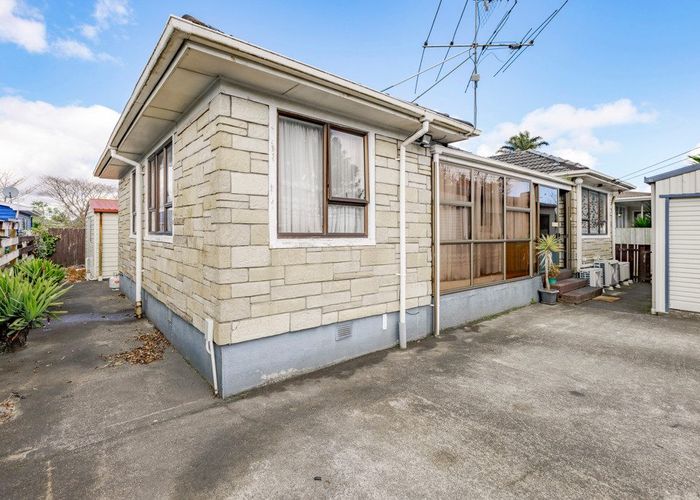  at 37 Walters Road, Takanini, Auckland