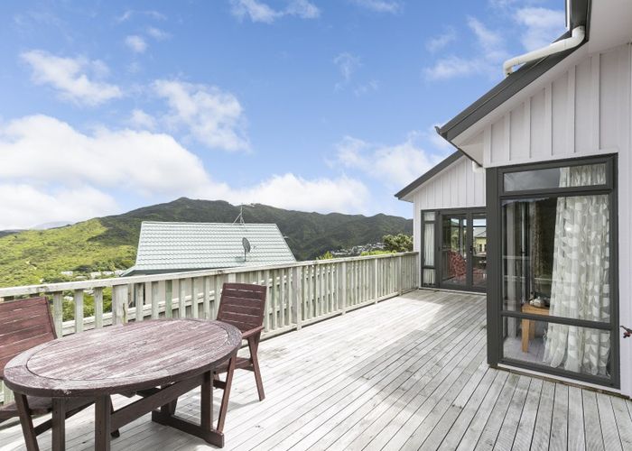  at 10 Landsdowne Terrace, Karori, Wellington