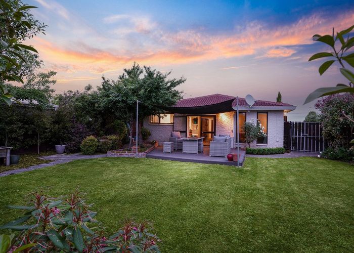  at 1/200 Sawyers Arms Road, Bishopdale, Christchurch
