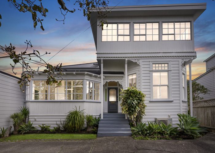  at 1/30 Princes Street, Northcote Point, North Shore City, Auckland
