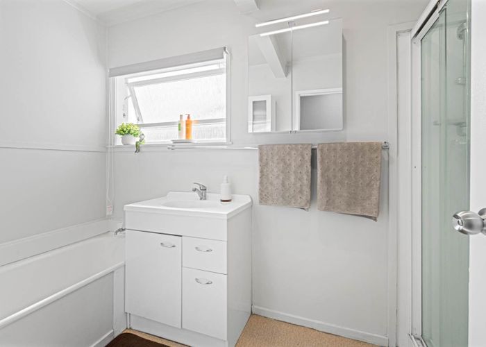  at 62 Heybridge Street, Manurewa, Auckland