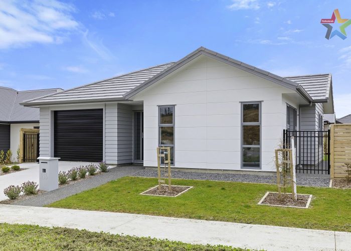  at 8 Mohua Way, Kelson, Lower Hutt, Wellington
