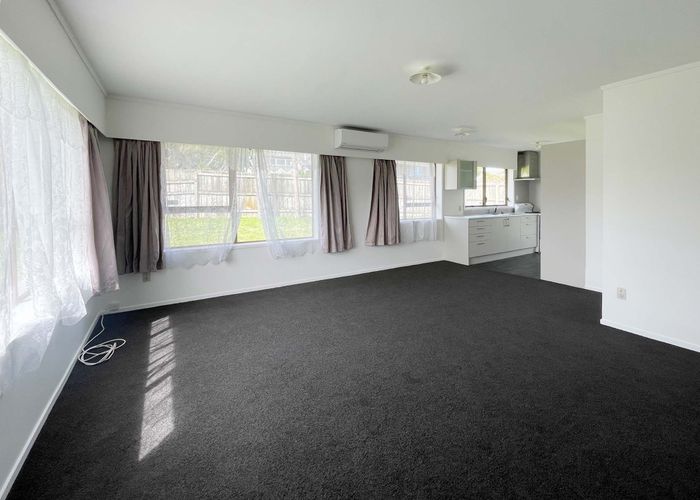  at 18B Challen Close, Conifer Grove, Papakura, Auckland