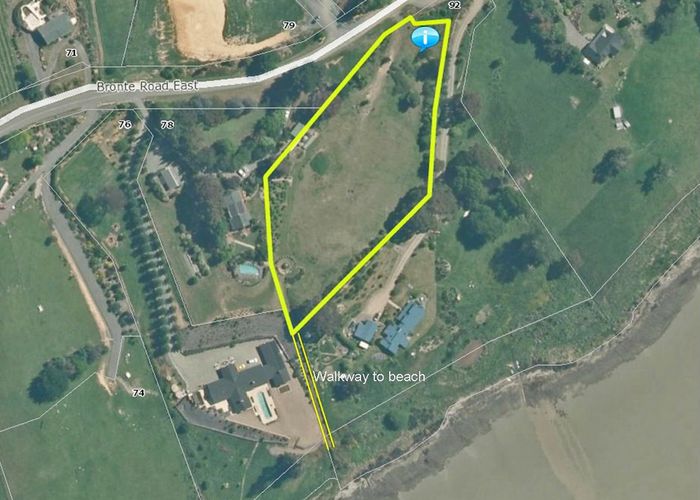  at 90 Bronte Road East, Bronte, Upper Moutere