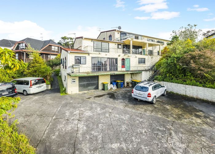 at 28 Ronald Macken Place, Windsor Park, Auckland