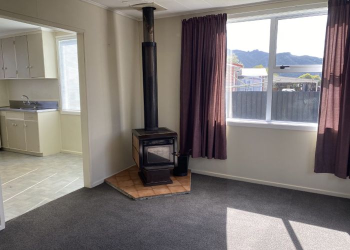  at 2/109 Clouston Park Road , Clouston Park, Upper Hutt, Wellington