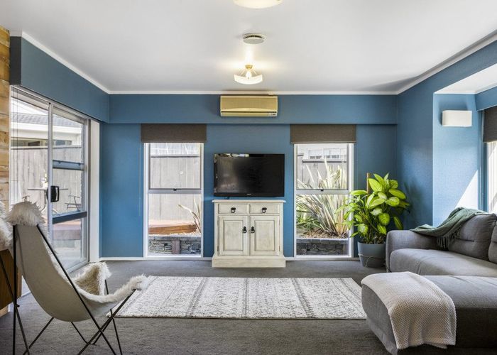  at 12 Hartfield Rise, Pahurehure, Papakura