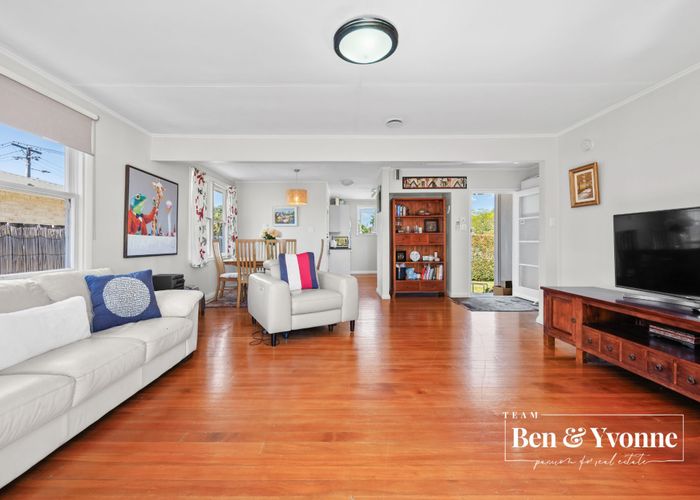  at 64 Kings Road, Panmure, Auckland City, Auckland