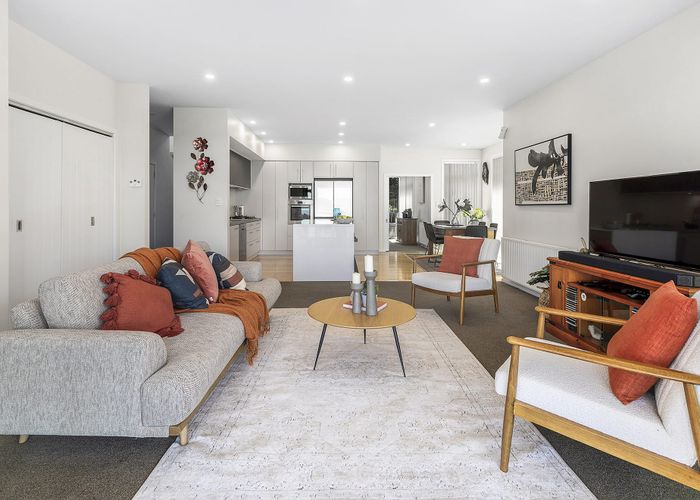  at 69 Tamworth Crescent, Newlands, Wellington