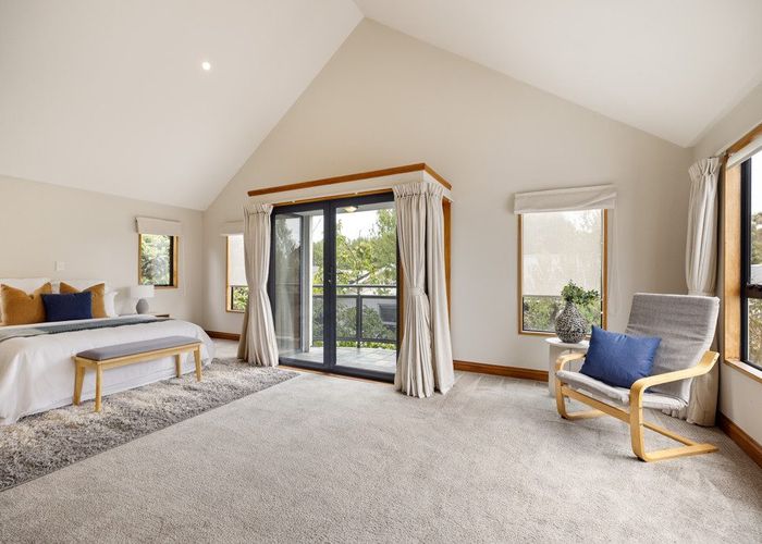  at 2/155 Yaldhurst Road, Upper Riccarton, Christchurch City, Canterbury