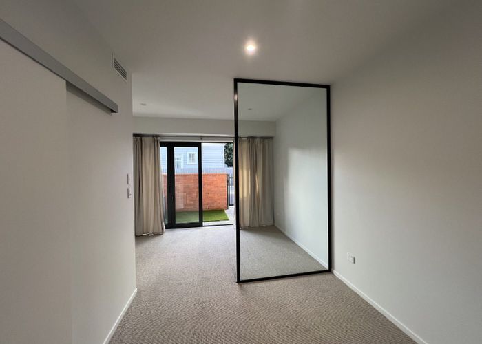  at 77A/124  Taylors Road, Mount Albert, Auckland City, Auckland