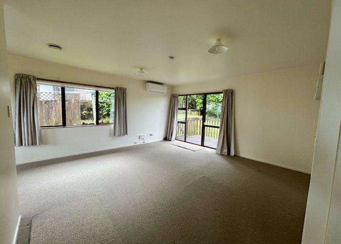  at 21b Witheford Drive, Glenfield, North Shore City, Auckland