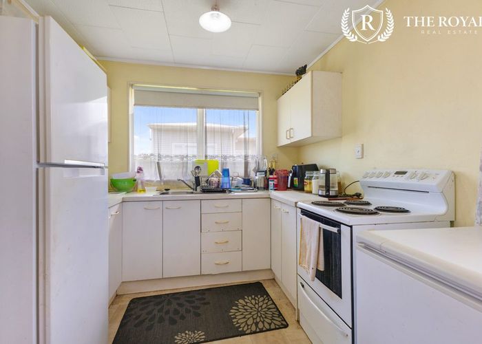  at 3/9 Solveig Place, Randwick Park, Manukau City, Auckland