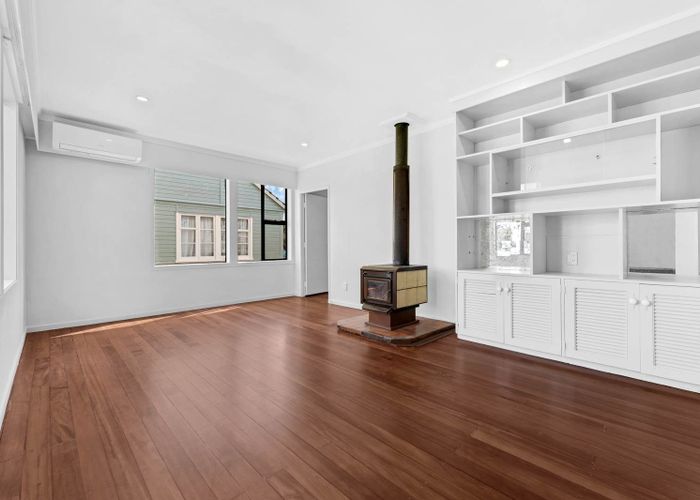  at 205 Stoddard Road, Mount Roskill, Auckland City, Auckland