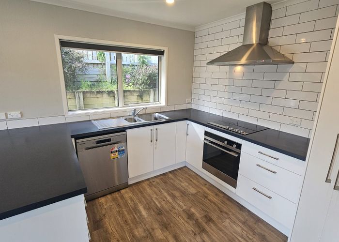  at 10 Garrett Drive, Whalers Gate, New Plymouth, Taranaki